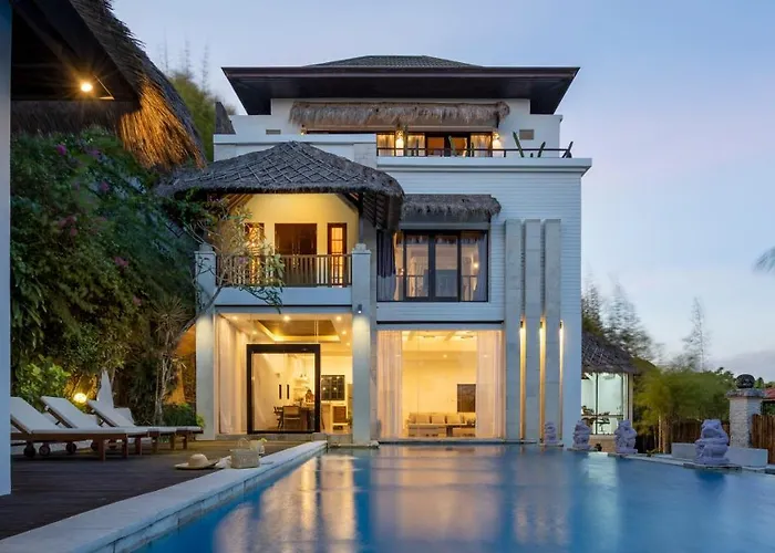 Villa Charming 4-bedroom - Melasti